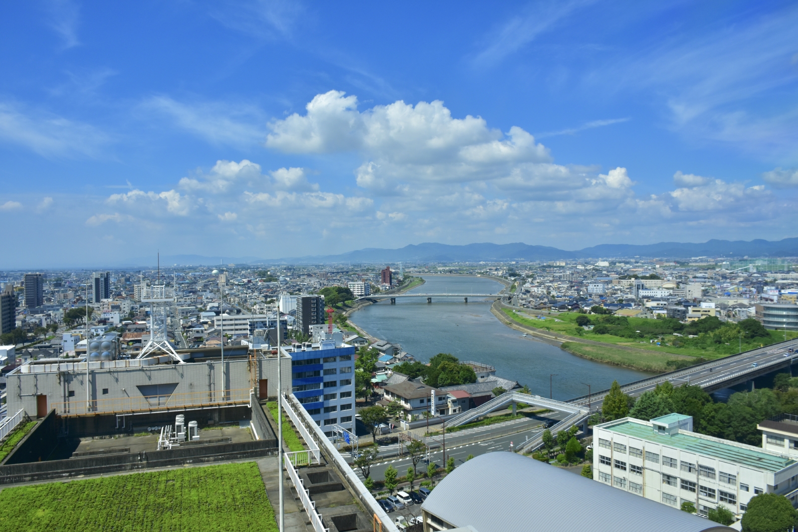 「一生の成長」を、この街の礎に。